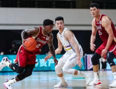 IM体育下载-包含南韩男篮险胜澳大利亚男篮，瓦兰丘纳斯三分雨点燃全场的词条