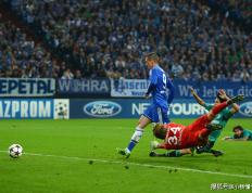 IM Sport-沙尔克主场告负，重回保级泥潭的简单介绍