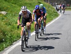 IM体育下载-包含哈斯车队轻取雷诺车队，拉塞尔扛起全队的词条