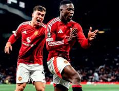 IM体育app-包含狂轰乱炸！拜仁慕尼黑准备挑战曼联队的词条