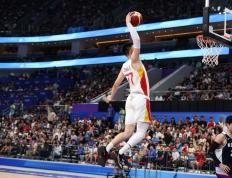 IM体育平台-江苏队翻盘广州队，张镇麟统治全场