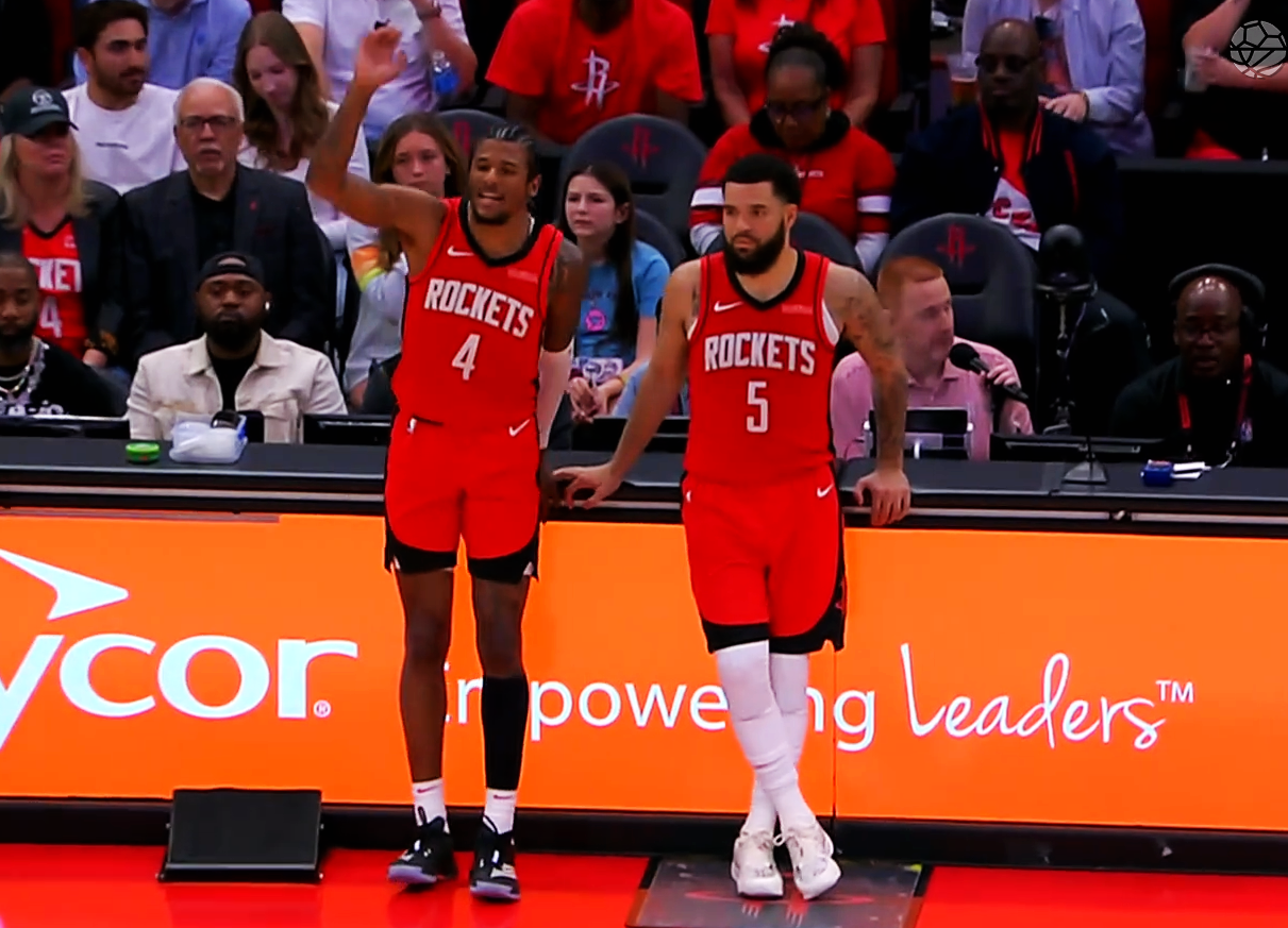 IM体育-火箭客场险胜尼克斯，全队表现抢眼