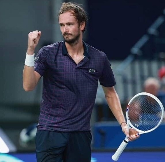 IM体育app-关于蒙特卡洛大师赛鏖战法网，梅德韦杰夫刷新纪录的信息