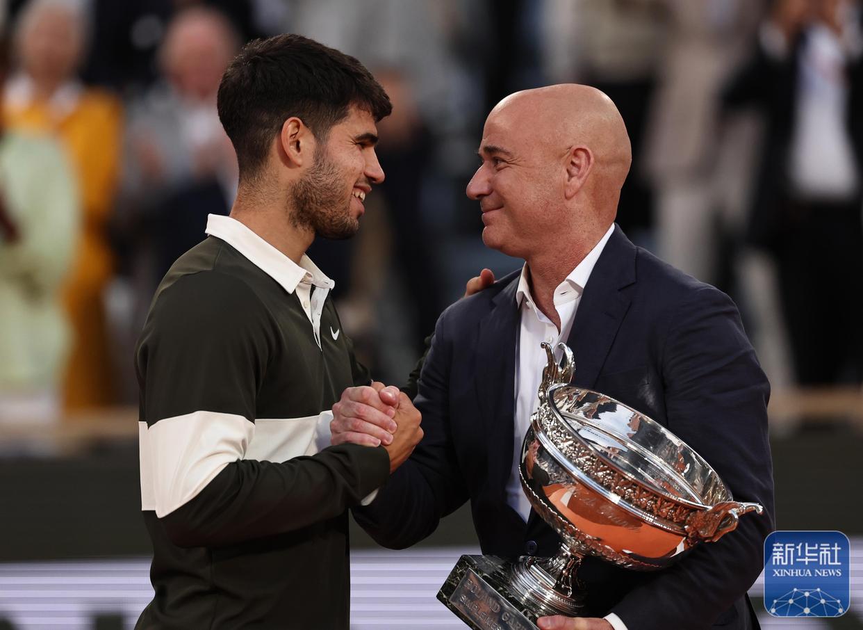 IM体育注册链接-澳网险胜戴维斯杯，阿尔卡拉斯扛起全队